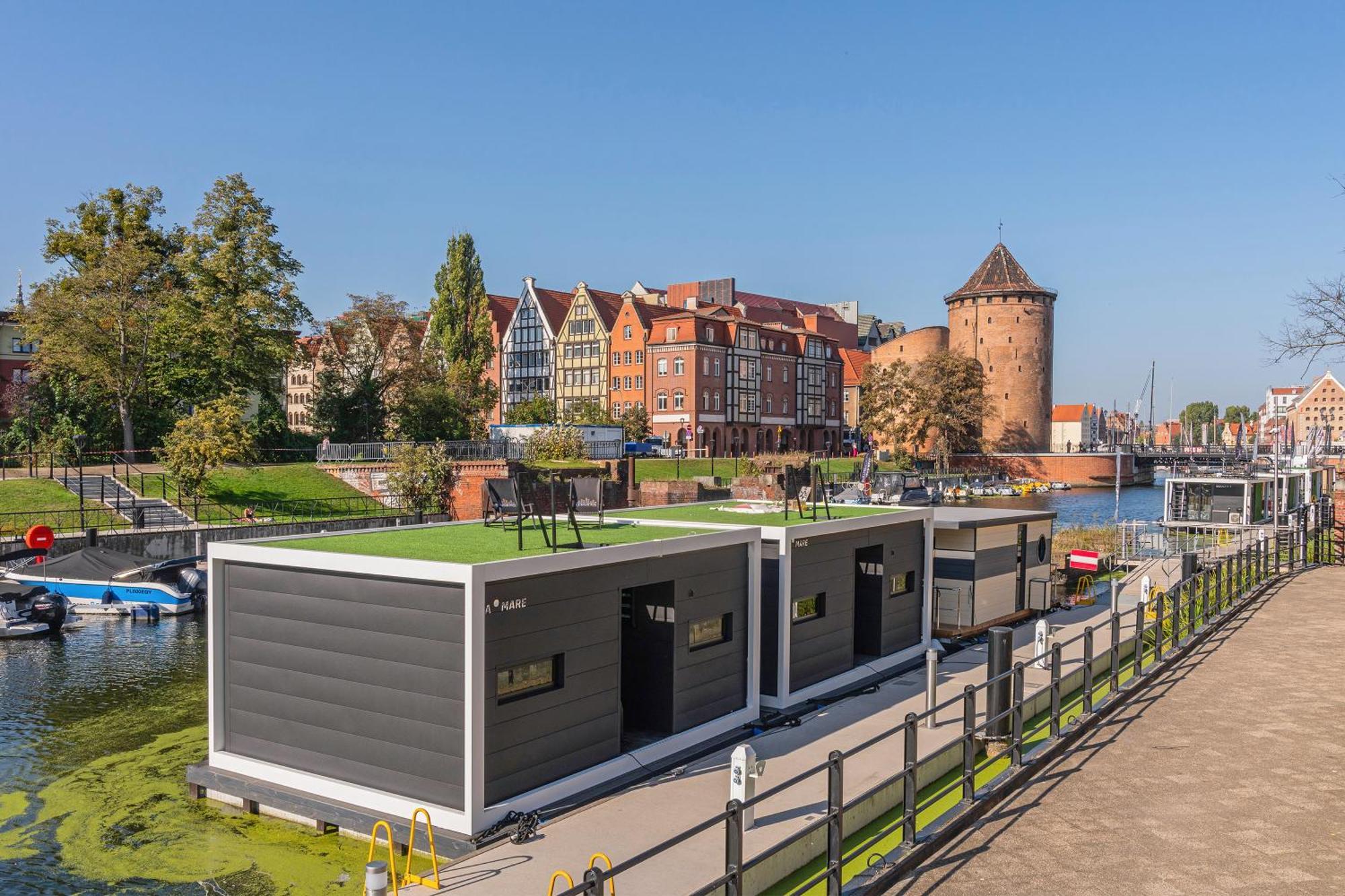 Domy Na Wodzie - La Mare Motlava Houseboats With Sauna By Downtown Apartments Gdansk Exterior photo