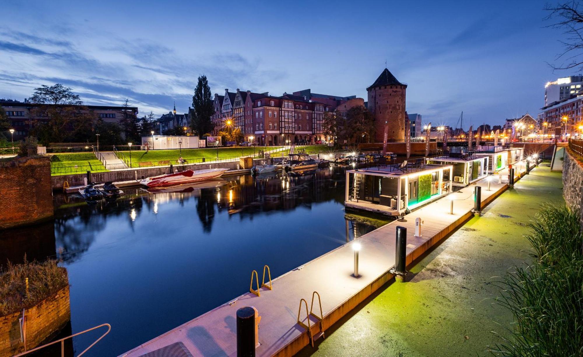 Domy Na Wodzie - La Mare Motlava Houseboats With Sauna By Downtown Apartments Gdansk Exterior photo
